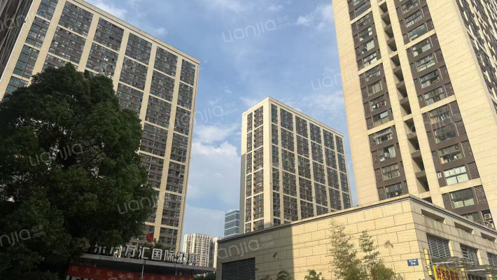 东方万汇城外景图