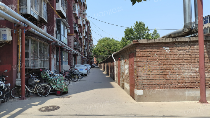 十八中宿舍外景图