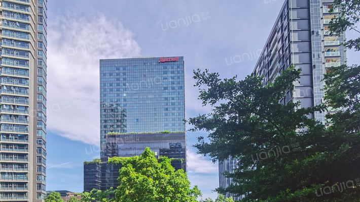 美的广场·擎峰外景图