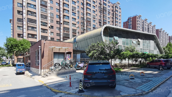 柏林山水外景图