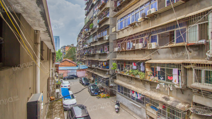 康乐住宅区外景图