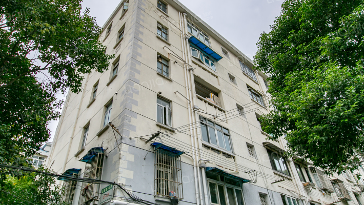 上钢四村外景图