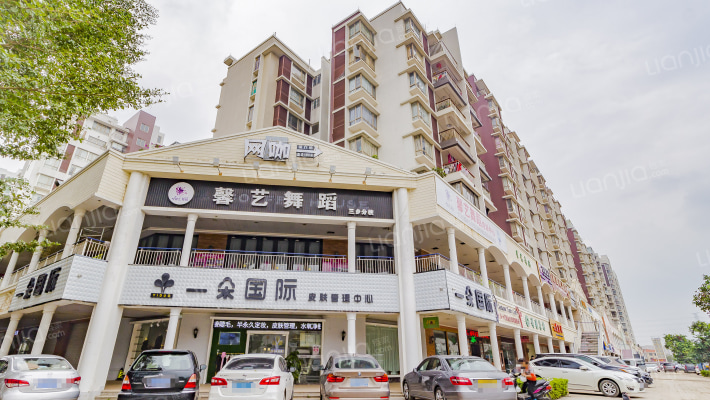 富和名都二期外景图