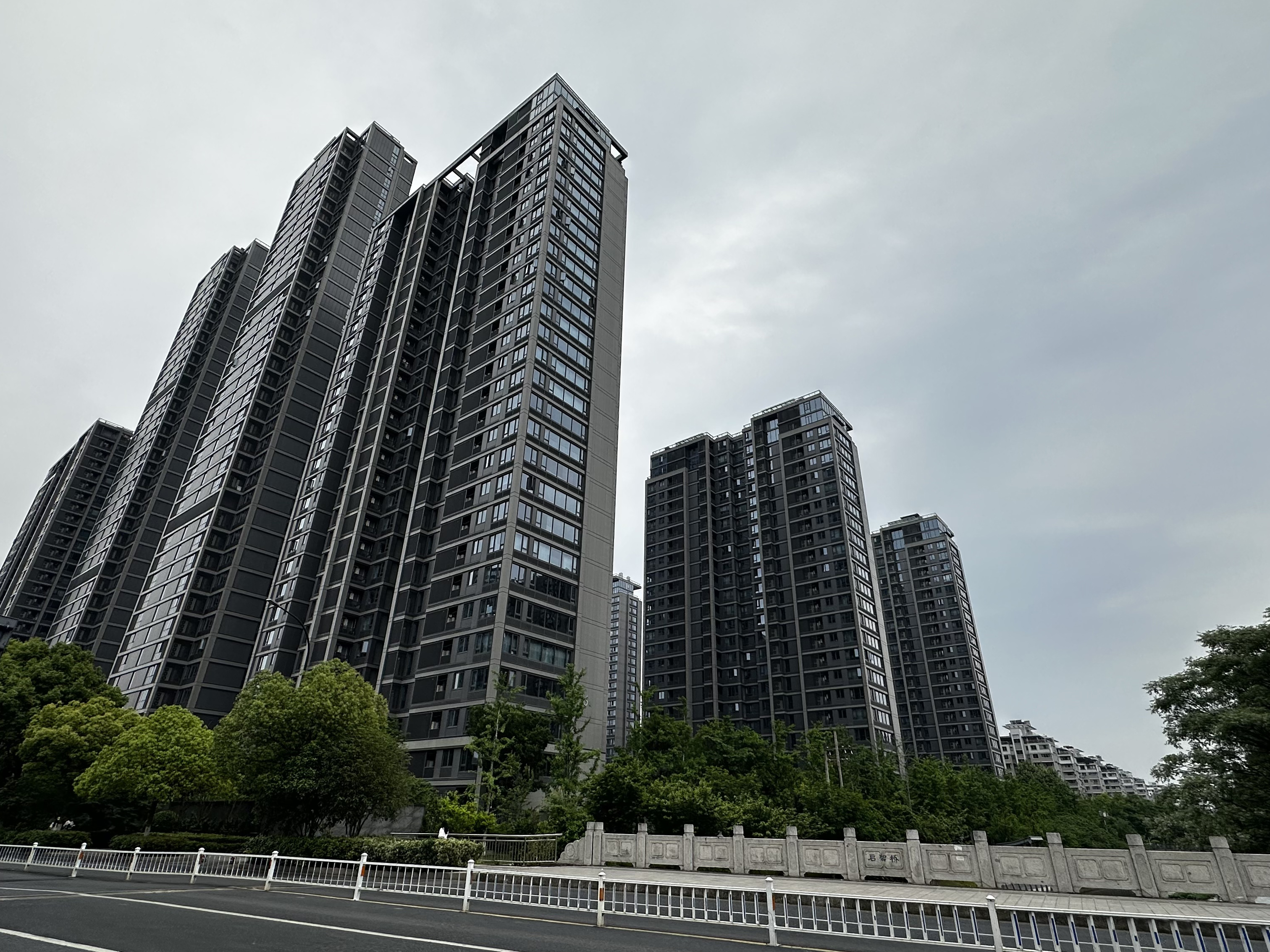 Greentown Collection compound photo 2