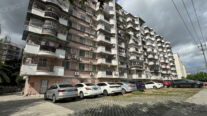 鸿城小区二期外景图