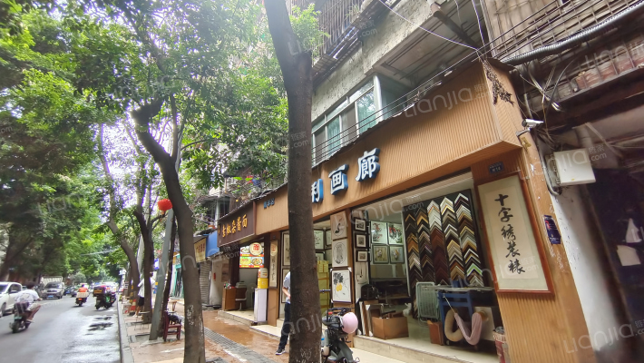 梓潼街35号外景图