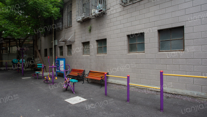 共和新路4699弄外景图