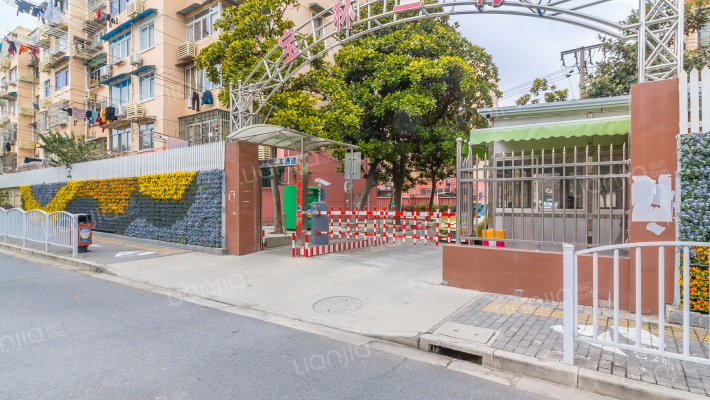 宝林三村外景图