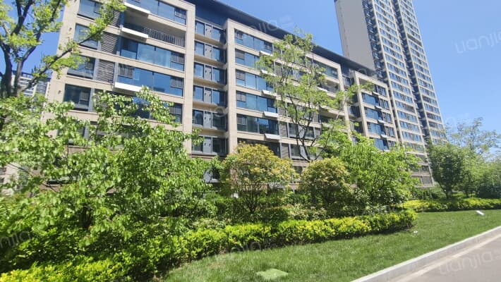 春风南岸外景图