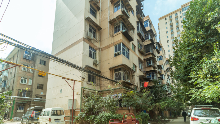 含光路三五一三厂家属院外景图