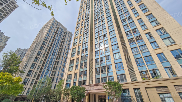 恒大天璟外景图