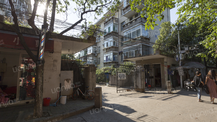 邮电干休所宿舍外景图