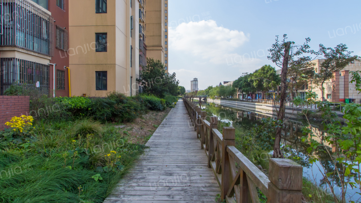 正阳世纪星城丽骏湾外景图