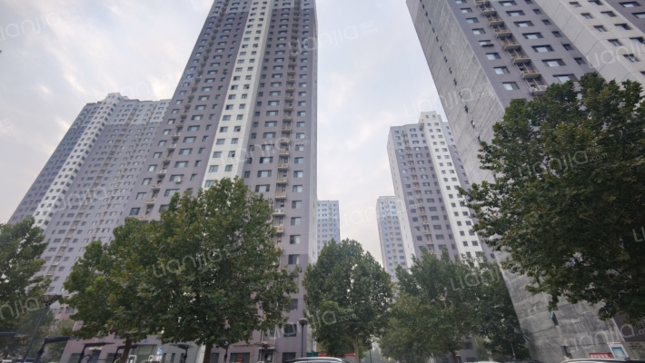 位同村G区外景图