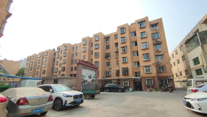 段兴东路外景图