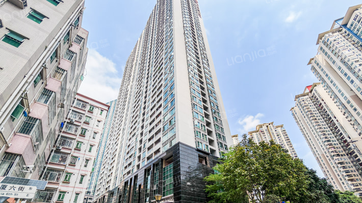 石厦花园外景图