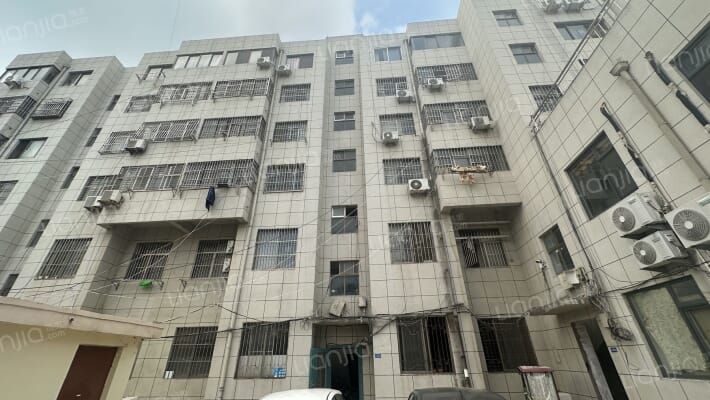 秋林公寓外景图