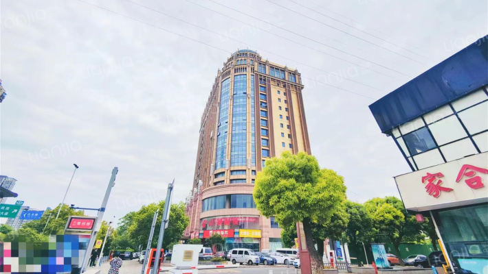 名爵大厦外景图