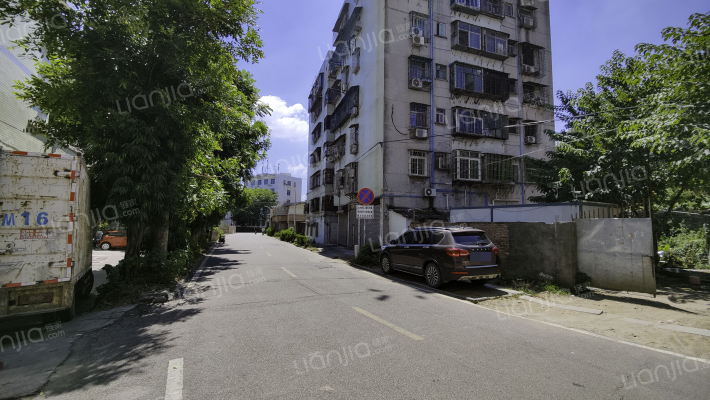 第二人民医院宿舍外景图