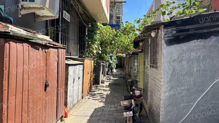 黑窑厂街外景图