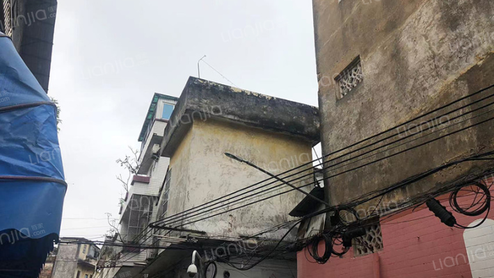 隔岗大街散盘外景图