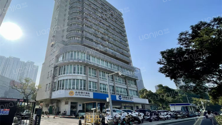 太湖大厦外景图