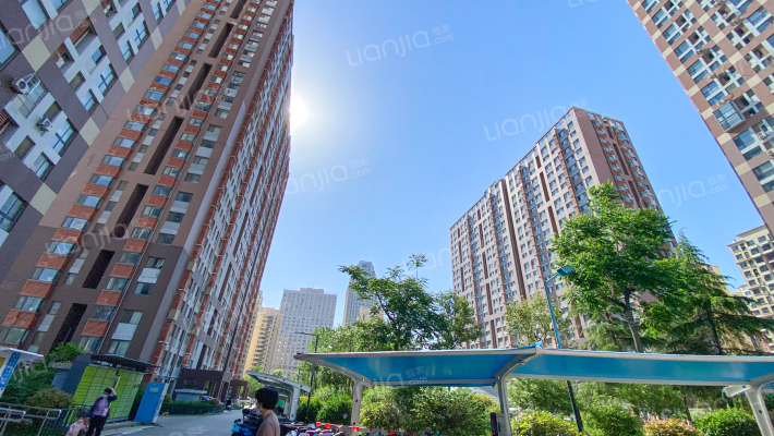 蓝调国际外景图