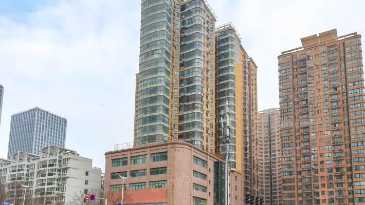 万仕达商务楼外景图