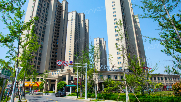 美的城三区外景图