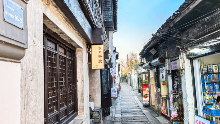 南下塘街外景图