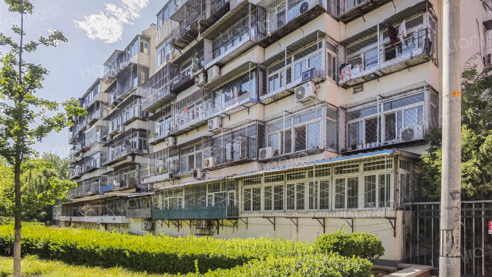 万柳园小区外景图