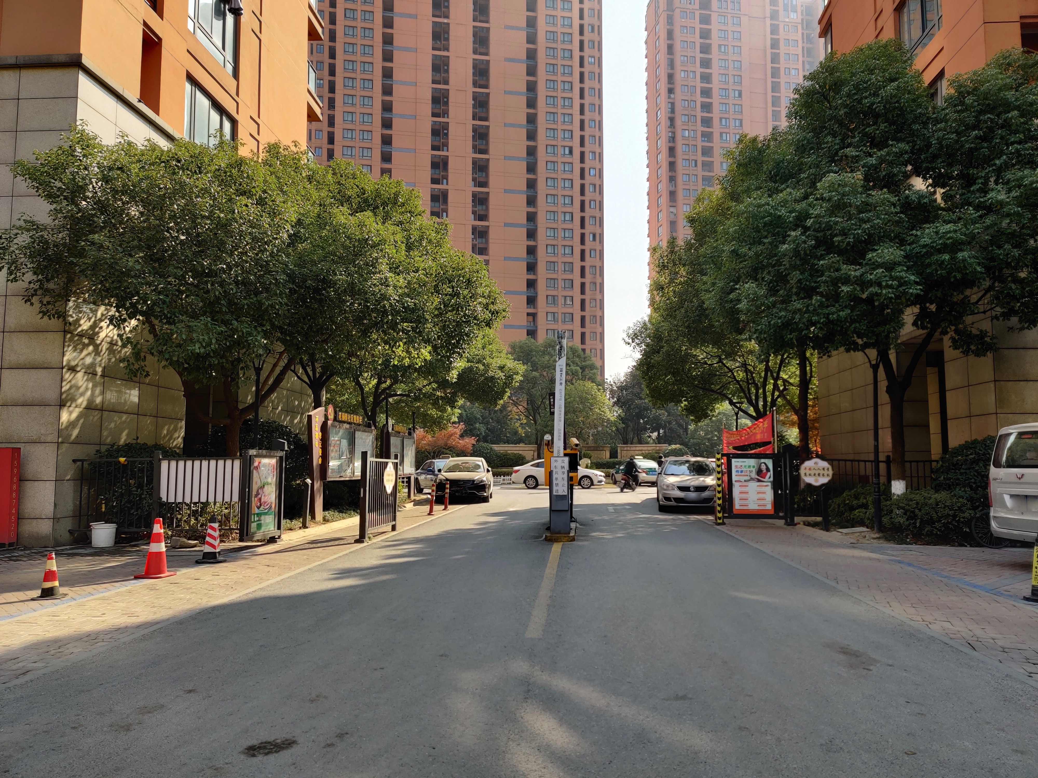 景致公寓小区实景 12