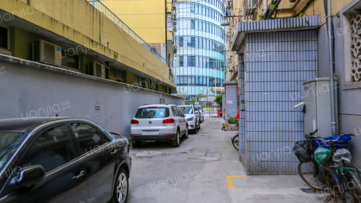 旅顺路71弄外景图