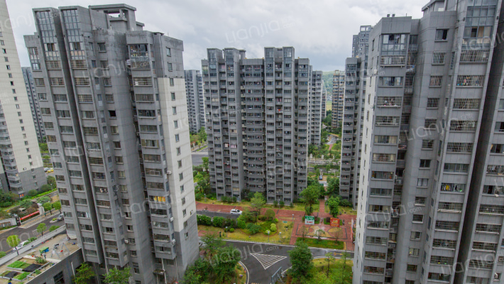 胪雷新城五区外景图