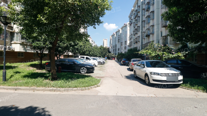 长城新苑外景图