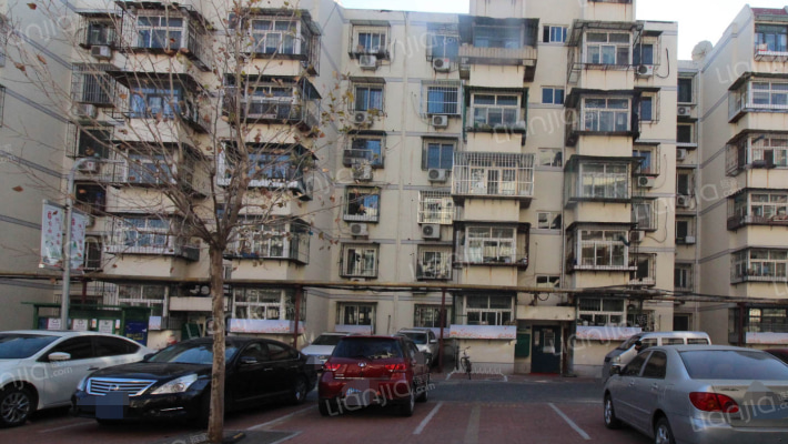 井田公寓外景图