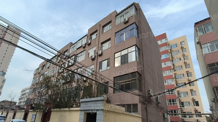 工行新宿舍外景图