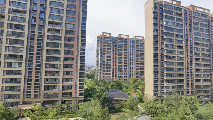 融创澜山郡外景图