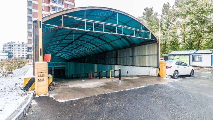 哈南福地小区外景图