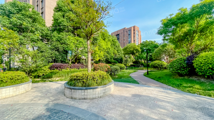 同济城市雅筑外景图