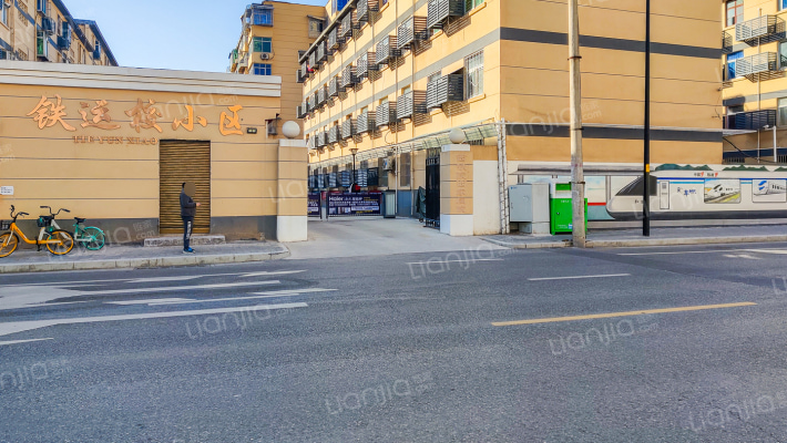 自强西路外景图