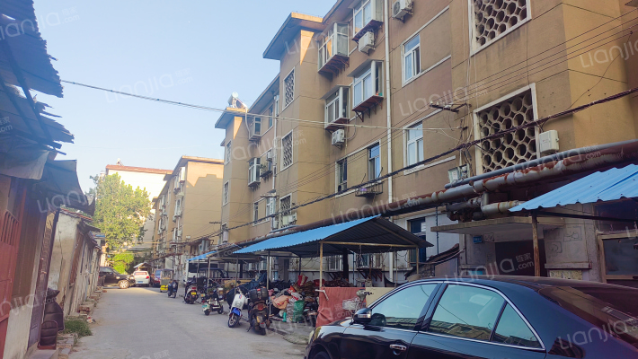 花园路100号外景图