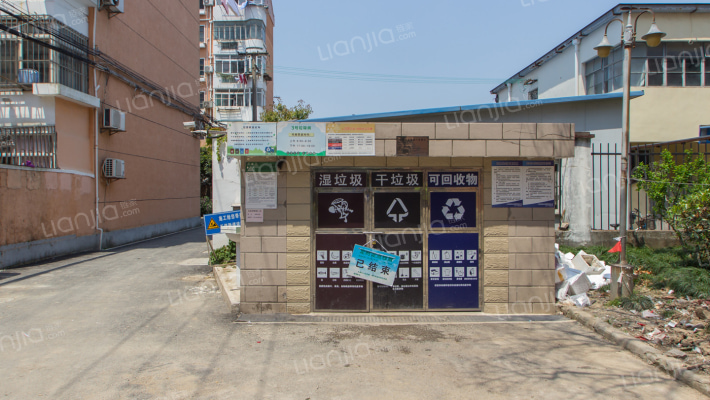 临潮三村外景图