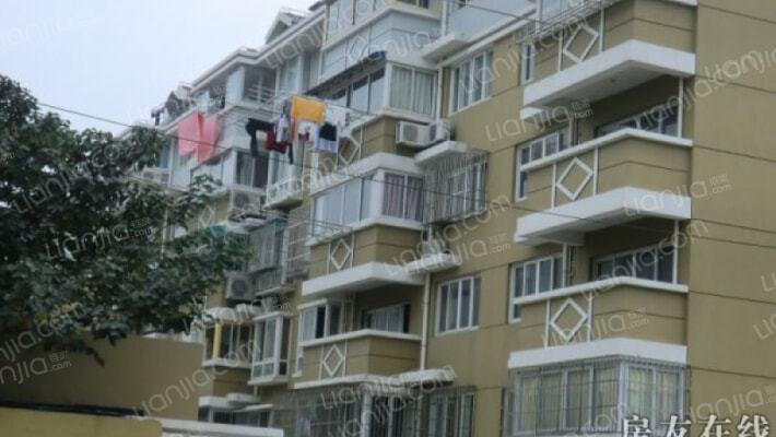 德华一村外景图