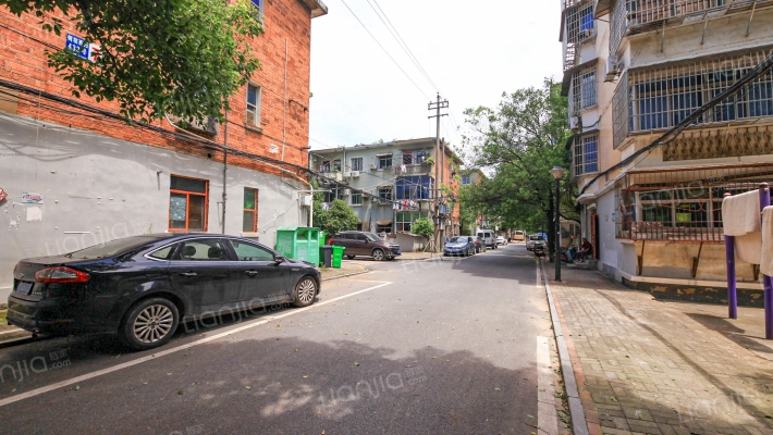 象湖建材小区外景图