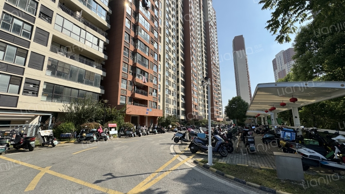 堰湾长堤外景图