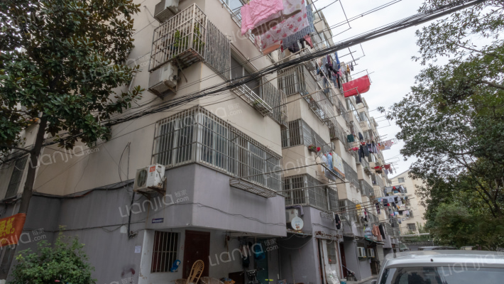 玉虹新村外景图