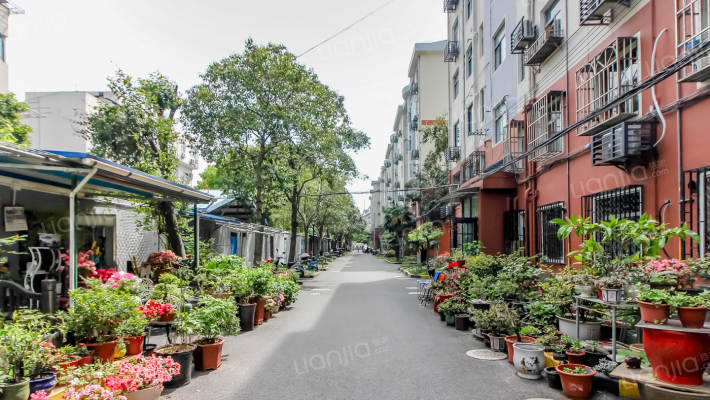 西林小区外景图