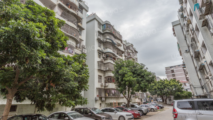 金山公寓外景图