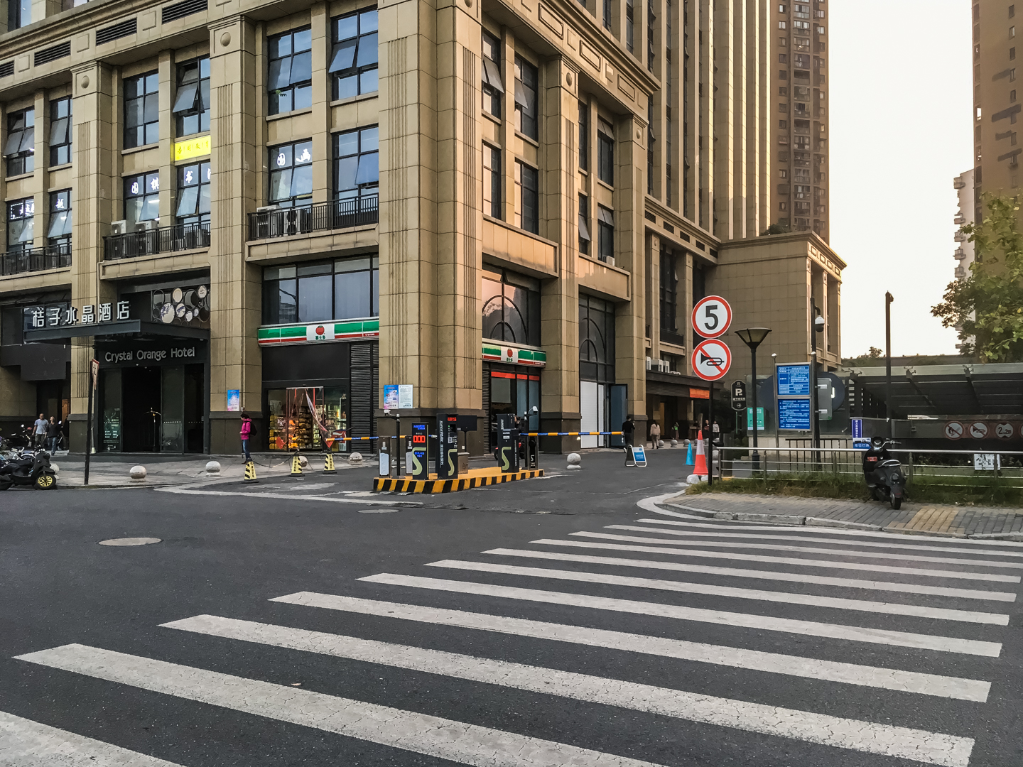 日信国际小区实景 9